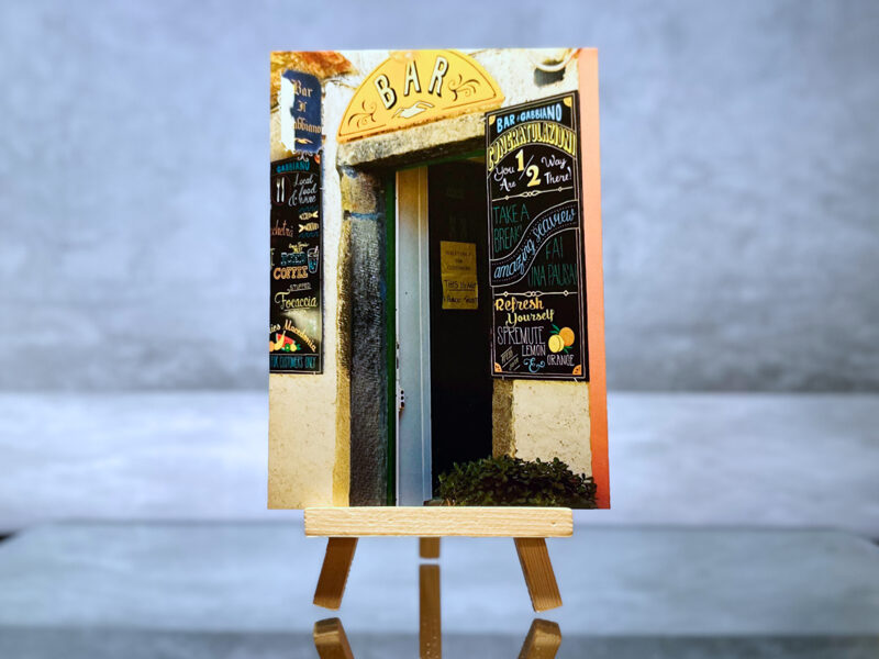 Postkarte "Tür Bar Il Gabbiano Cinque Terre" - Türen der Welt